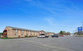 Americas Best Value Inn Foxboro
